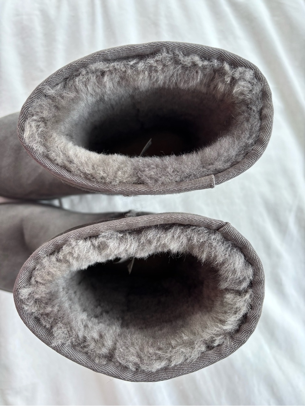 UGG W Classic Short II Grey Boots - Picture 7 of 9